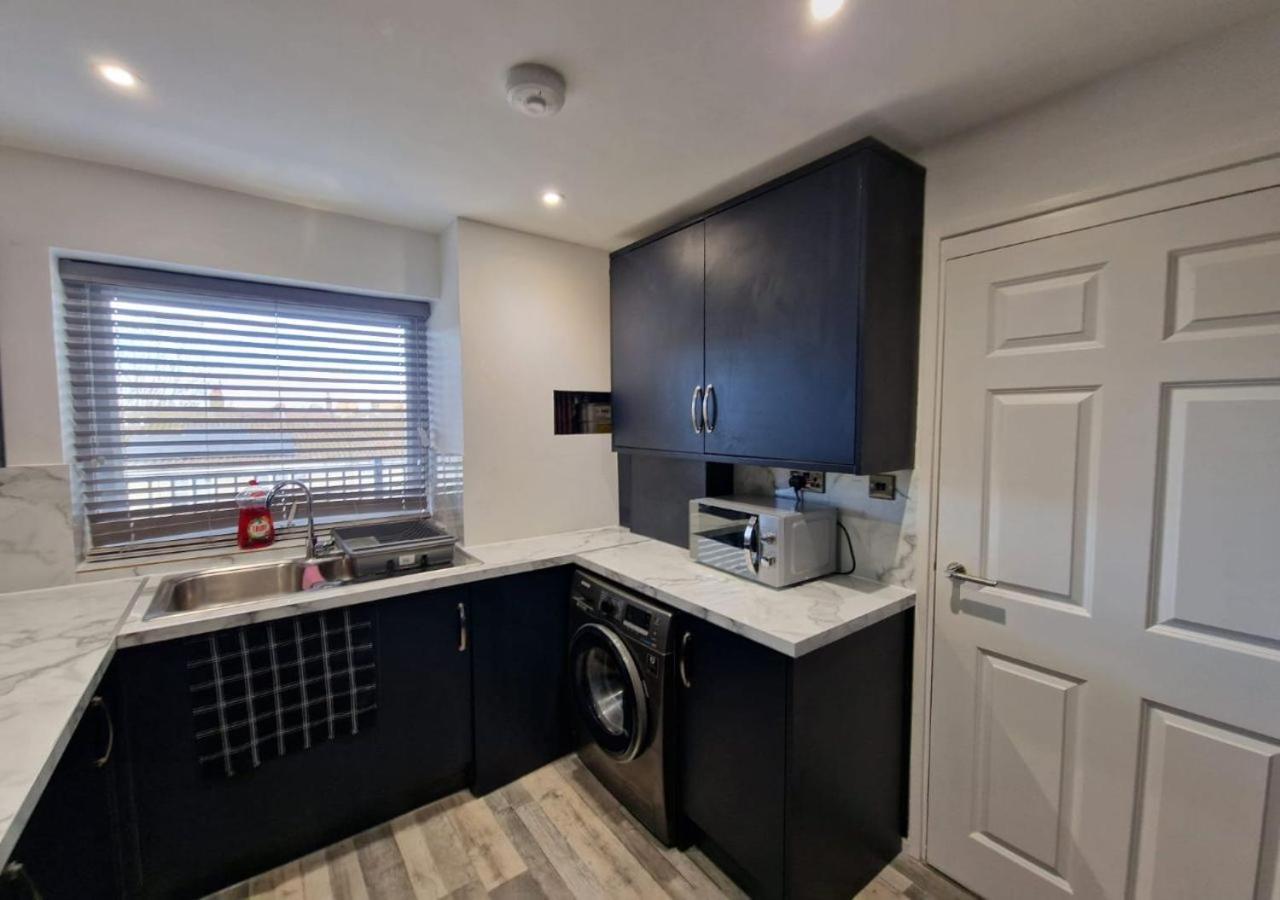 Private Room In London Enfield With Parking Экстерьер фото